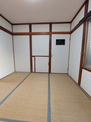 宮の森町３丁目戸建ての物件内観写真